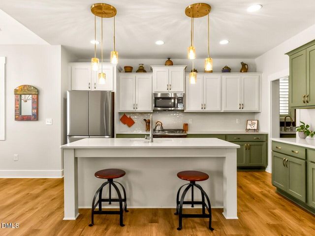 23 Whitehall Drive, Pittsboro, NC 27312