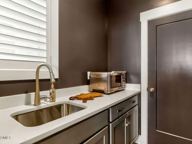 23 Whitehall Drive, Pittsboro, NC 27312