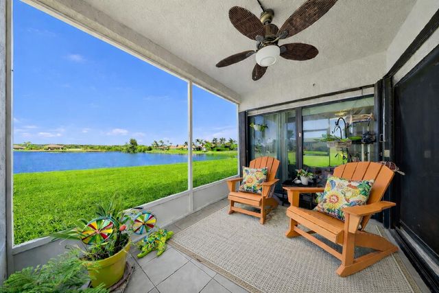 3206 S Lakeview Circle 1101, Fort Pierce, FL 34949