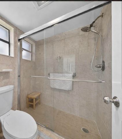 3206 S Lakeview Circle 1101, Fort Pierce, FL 34949