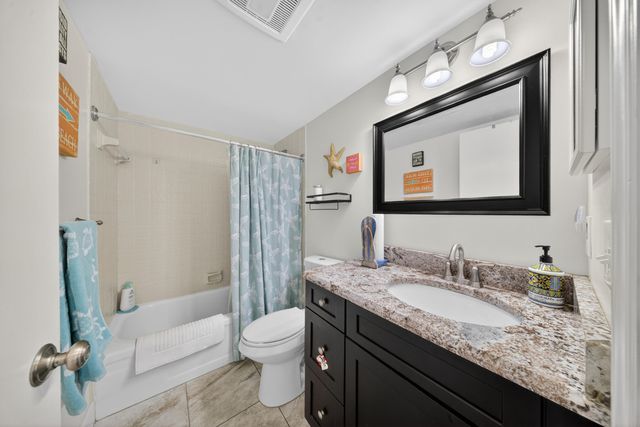 3206 S Lakeview Circle 1101, Fort Pierce, FL 34949