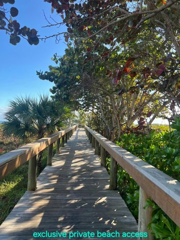 3206 S Lakeview Circle 1101, Fort Pierce, FL 34949