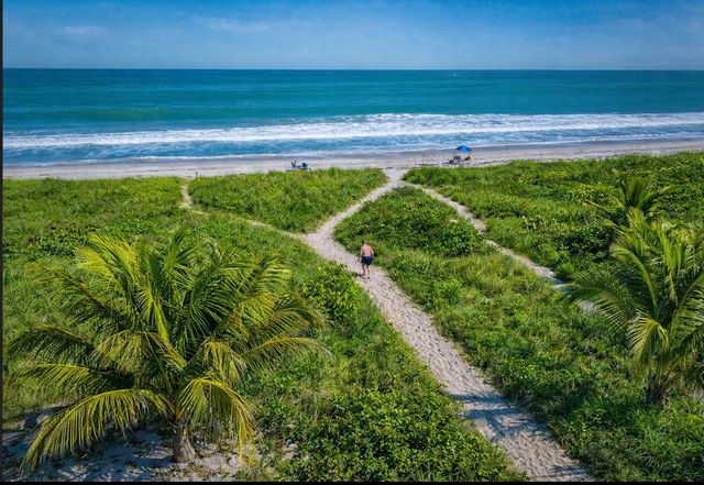 3206 S Lakeview Circle 1101, Fort Pierce, FL 34949