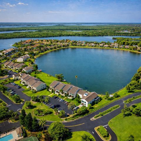 3206 S Lakeview Circle 1101, Fort Pierce, FL 34949