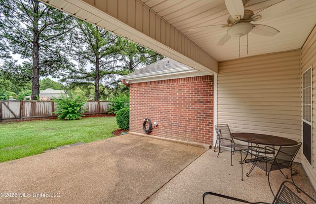 6 Old Bridge Cove, Byram, MS 39272