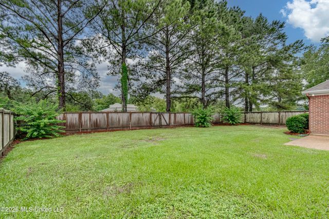 6 Old Bridge Cove, Byram, MS 39272
