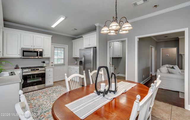 6 Old Bridge Cove, Byram, MS 39272