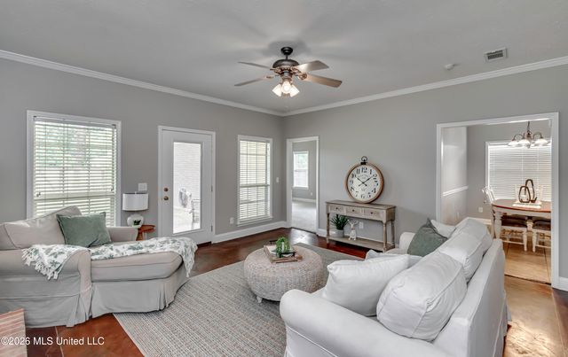 6 Old Bridge Cove, Byram, MS 39272