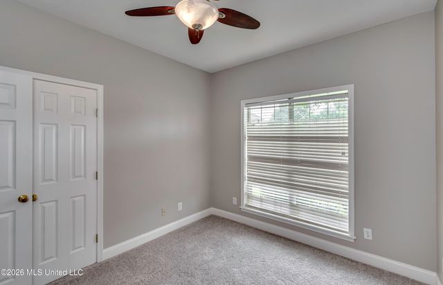 6 Old Bridge Cove, Byram, MS 39272