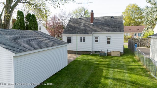 1916 Victor Avenue, Lansing, MI 48910