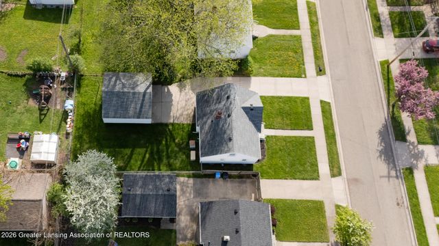 1916 Victor Avenue, Lansing, MI 48910