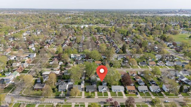 1916 Victor Avenue, Lansing, MI 48910