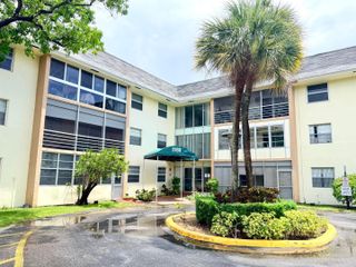 5180 E Sabal Palm Boulevard 228, Tamarac, FL 33319