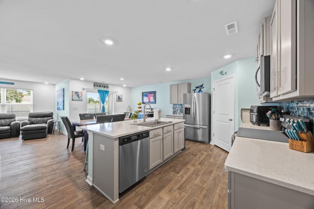 200 Sunshine Drive, Holly Ridge, NC 28445