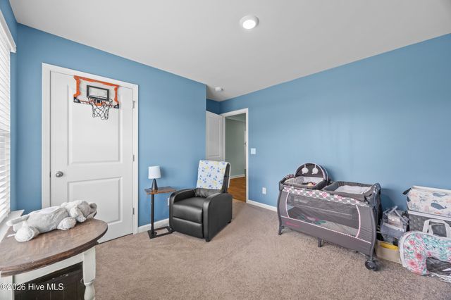 200 Sunshine Drive, Holly Ridge, NC 28445