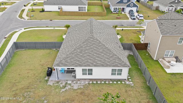 200 Sunshine Drive, Holly Ridge, NC 28445