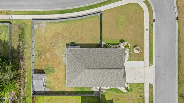200 Sunshine Drive, Holly Ridge, NC 28445