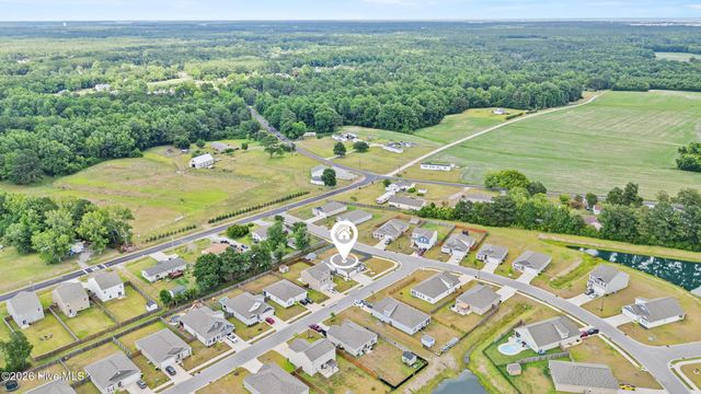 200 Sunshine Drive, Holly Ridge, NC 28445