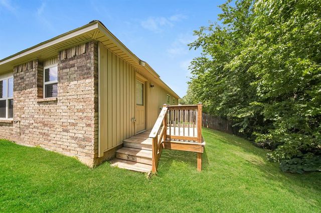 1850 Bliss Circle, Newcastle, OK 73065