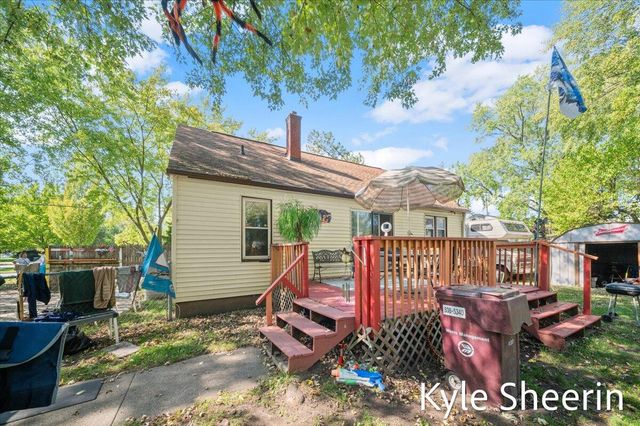 4104 Jefferson Avenue, Wyoming, MI 49548