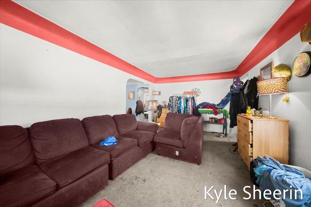 4104 Jefferson Avenue, Wyoming, MI 49548