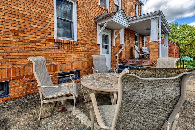 155 Lenox St, Uniontown, PA 15401