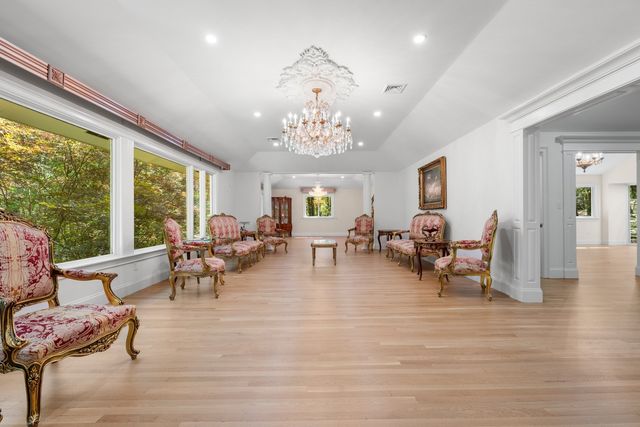 80 Doublet Hill Rd, Weston, MA 02493