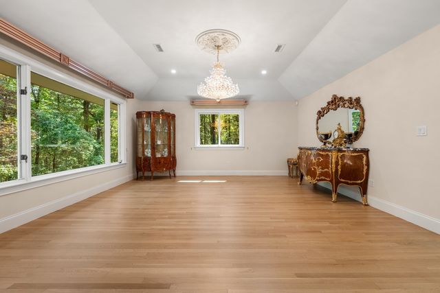 80 Doublet Hill Rd, Weston, MA 02493