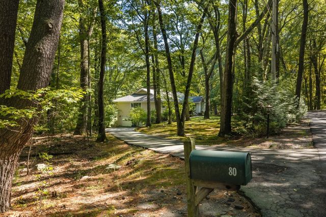 80 Doublet Hill Rd, Weston, MA 02493
