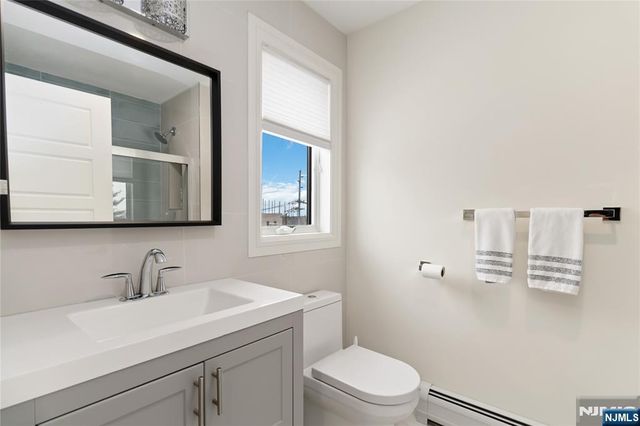 80 Homestead Avenue A, Palisades Park, NJ 07650