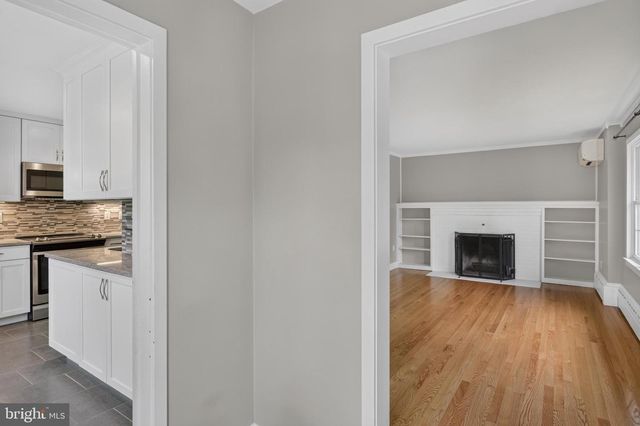 1306 VANCERIGHT CIR, Winchester, VA 22601