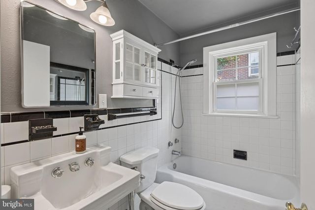 1306 VANCERIGHT CIR, Winchester, VA 22601