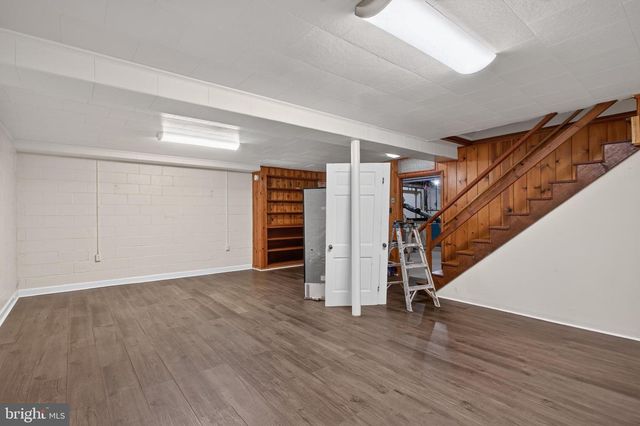1306 VANCERIGHT CIR, Winchester, VA 22601