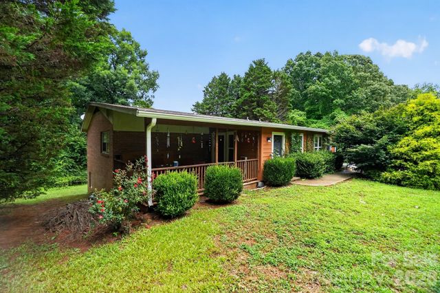 101 White Rock Road, Grover, NC 28073