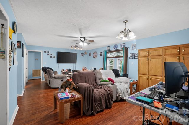 101 White Rock Road, Grover, NC 28073