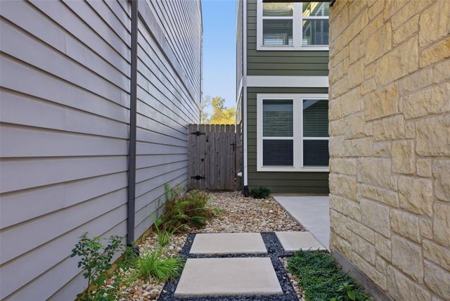 12604 Red Sparrow ST 14, Austin, TX 78729