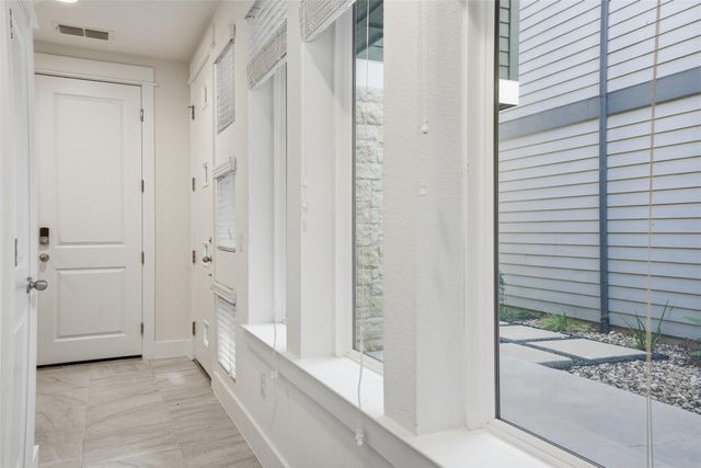 12604 Red Sparrow ST 14, Austin, TX 78729