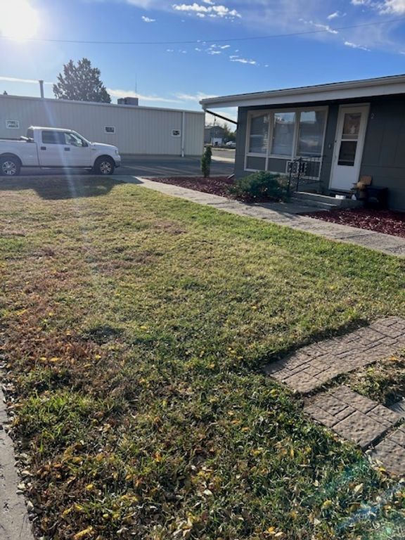 232 7th Street S, Glasgow, MT 59230 photo 25