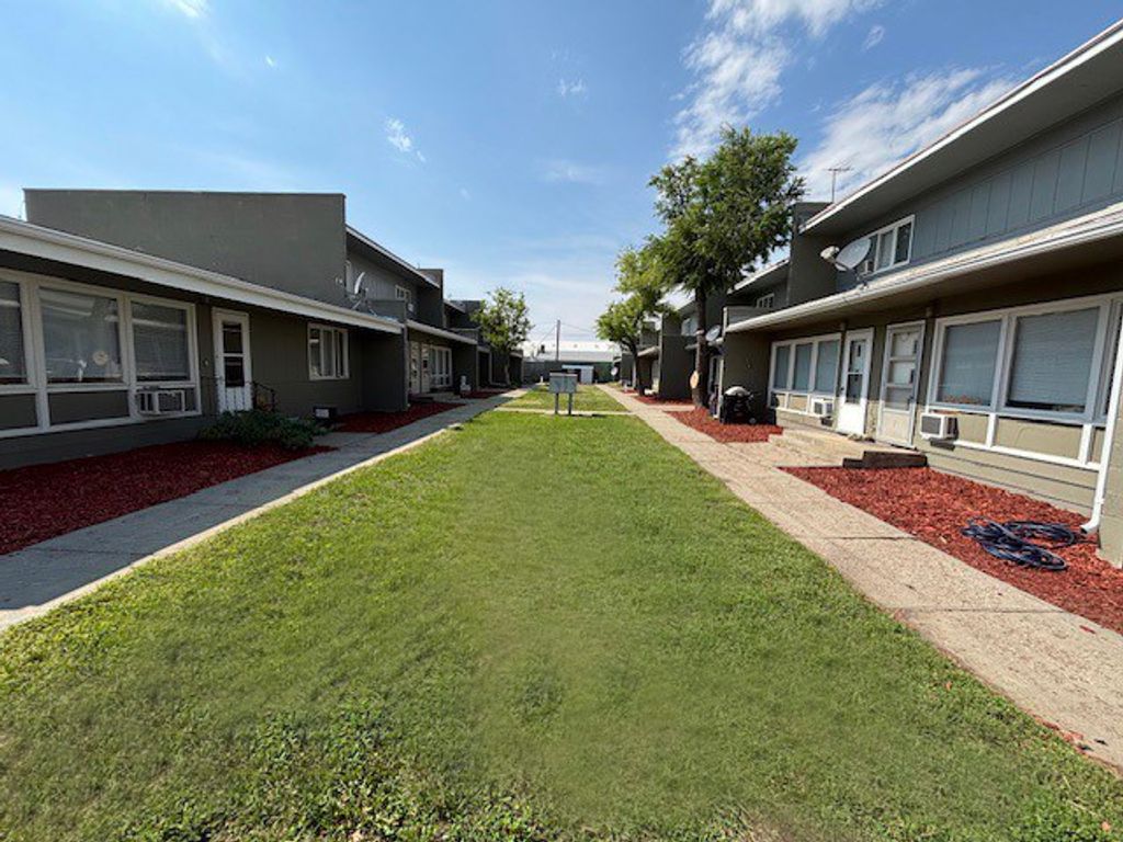 232 7th Street S, Glasgow, MT 59230 photo 6