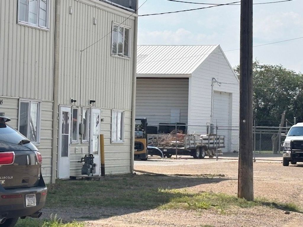 232 7th Street S, Glasgow, MT 59230 photo 9