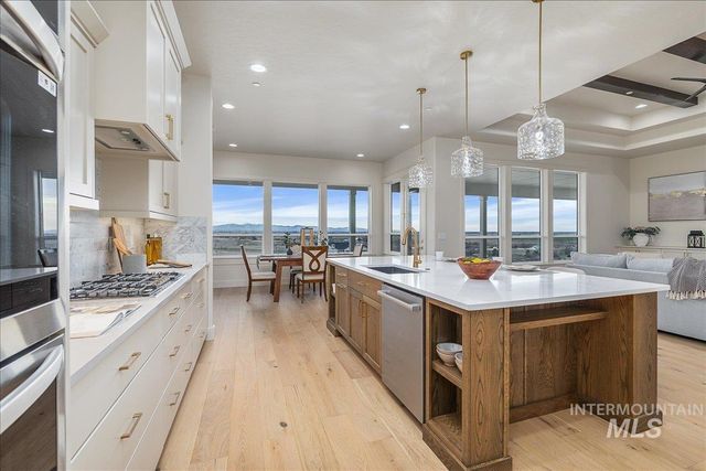 27447 Iron Horse, Caldwell, ID 83607