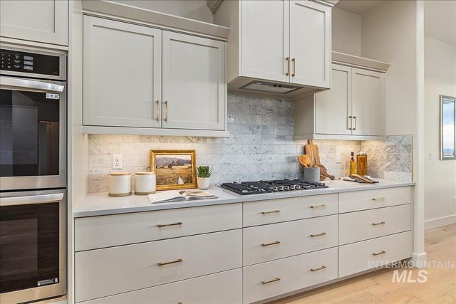 27447 Iron Horse, Caldwell, ID 83607