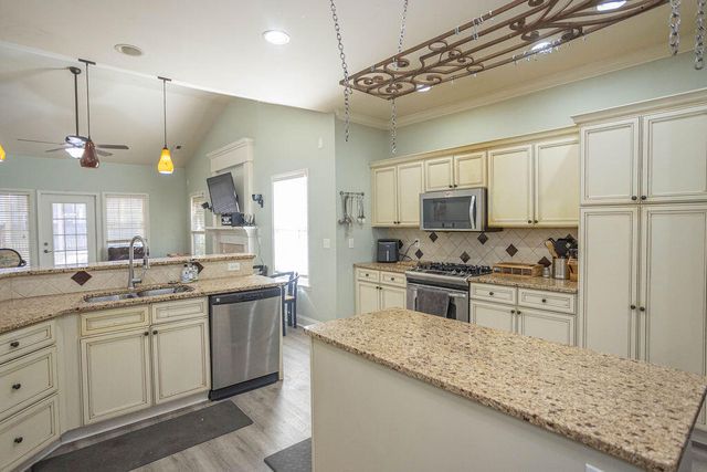 110 Winslow Lane, Summerville, SC 29485