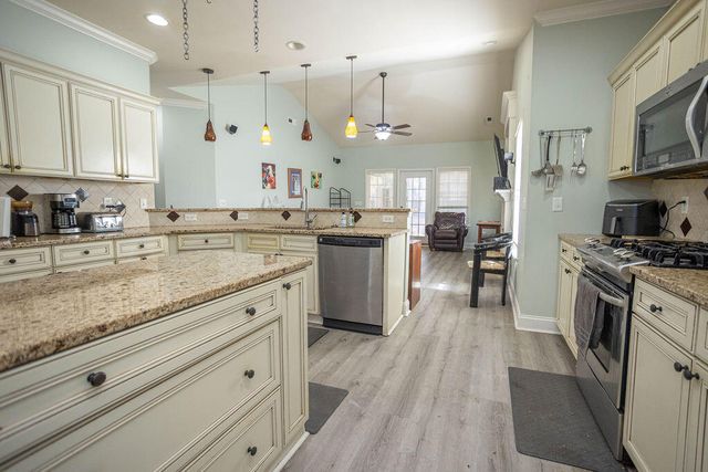 110 Winslow Lane, Summerville, SC 29485