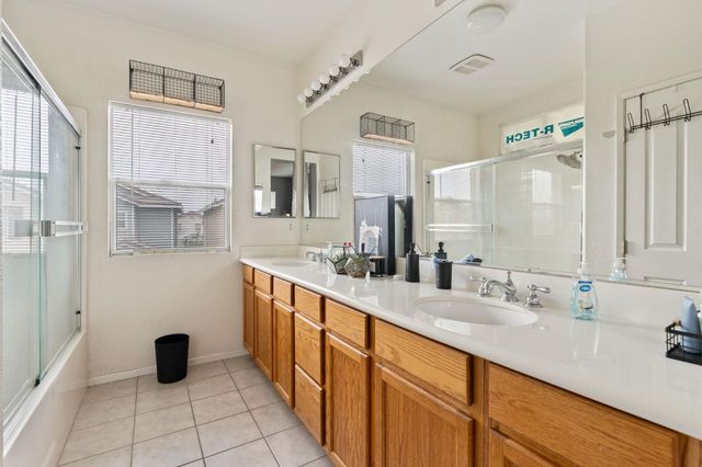 3235 Marrissey Ln, Sacramento, CA 95834