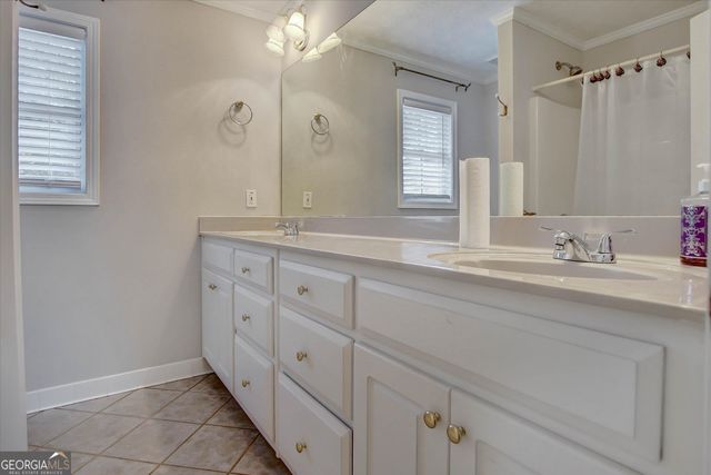 190 Baywatch Circle, Fayetteville, GA 30215