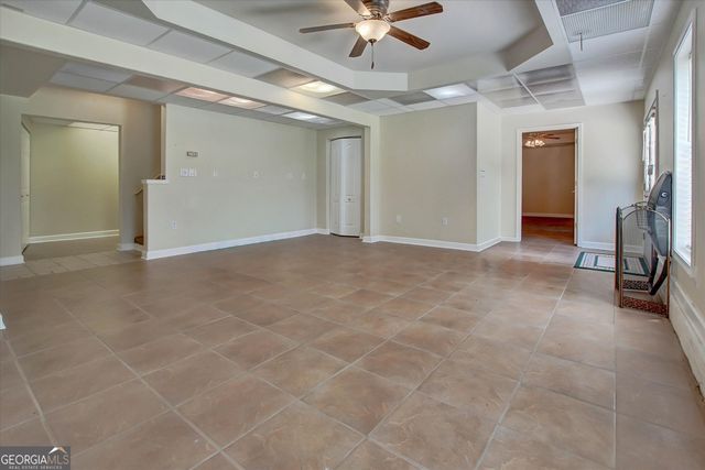 190 Baywatch Circle, Fayetteville, GA 30215