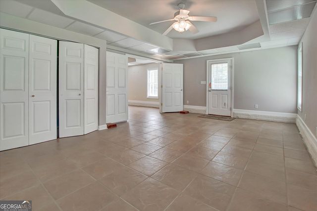 190 Baywatch Circle, Fayetteville, GA 30215