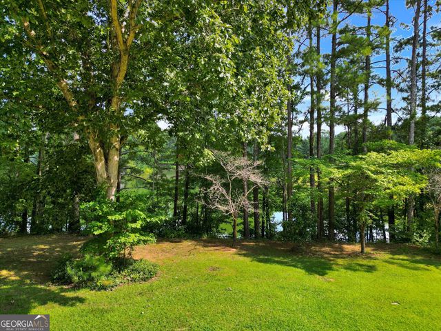 190 Baywatch Circle, Fayetteville, GA 30215