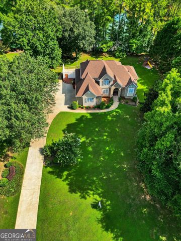 190 Baywatch Circle, Fayetteville, GA 30215